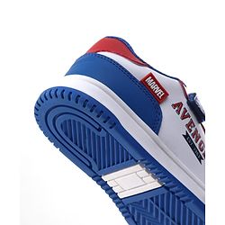 Pine Kids Marvel Velcro Closure Casual Shoes With Avengers Print - White & Red