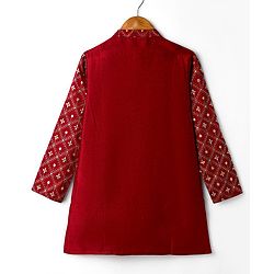 Pine Kids Woven Full Sleeves Floral Embroidered Kurta & Pyjama Set - Maroon