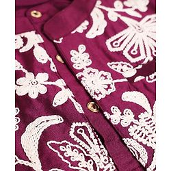 Pine Kids Woven Full Sleeves Kurta Pyjama Set With Floral Embroidered Jacket - Wine