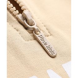 Pine Kids Cotton Knit Sweatshirts with Full Sleeves and New York Brooklyn United States Of America Print in Beige for 4-5 Years