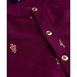 Pine Kids Woven Full Sleeves Kurta Pyjama Set With Floral Print - Wine