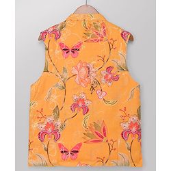 Pine Kids Woven Kurta, Pajama and Jacket with Full Sleeves and Flowers and Butterflies Print in Olive Green for 4-5 Years
