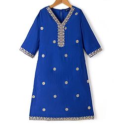 Pine Kids Woven Kurti and Churidar Set with Dupatta with Three Fourth Sleeves and Floral Motifs Embroidery in Royal Blue