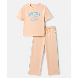 Pine Kids Cotton Blend Looper Knit Half Sleeves T-Shirt and Jogger with New York Basketball Print in Peach