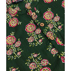 Pine Kids 100% Cotton Woven Full Sleeves Kurta Pyjama Set with Floral Print in Dark Green for 4-5 Years