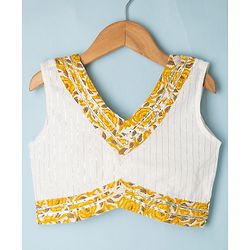 Pine Kids 100% Cotton Woven Sleeveless Choli and Lehenga Set With Dupatta & Floral Print in White
