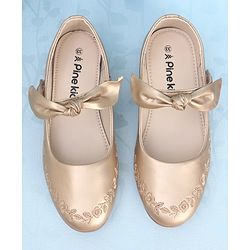 Pine Kids Party Wear Belly Shoes Bow Applique - Sky Blue