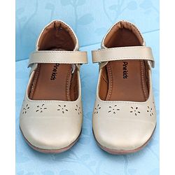 Pine Kids Party Wear Belly Shoes Floral Appliques - Cream