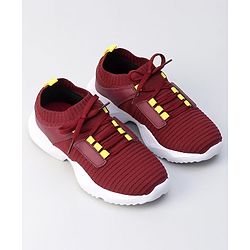 Pine Kids Sports Shoes - Maroon