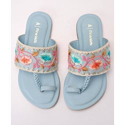 Pine Kids Ethnic Wear Chappal Floral Embroidery  - Pink
