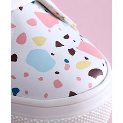 Pine Kids Printed Casual Shoes - White