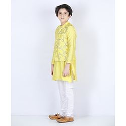 Pine Kids Full Sleeves Solid Kurta With Embroidered Nehru Jacket & Pyjama - Yellow