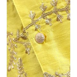 Pine Kids Full Sleeves Solid Kurta With Embroidered Nehru Jacket & Pyjama - Yellow