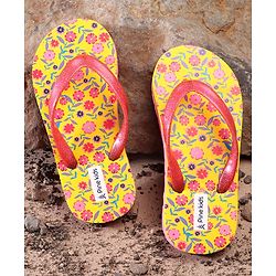 Pine Kids Flip Flops Floral Print - Yellow