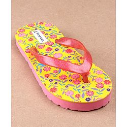 Pine Kids Flip Flops Floral Print - Yellow