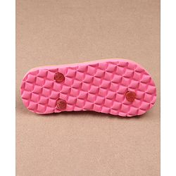 Pine Kids Flip Flops Floral Print - Yellow