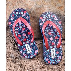 Pine Kids Flip Flops Floral Print - Navy Blue