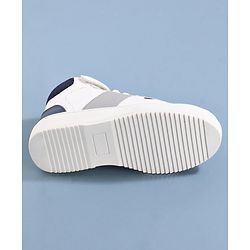 Pine Kids Lace Up Casual Shoes Color Block - White