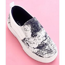 Pine Kids Casual Shoes - White