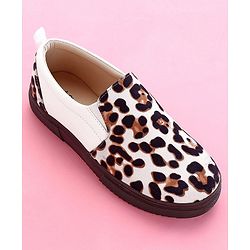Pine Kids Casual Shoes - White Brown