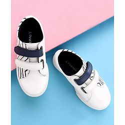 Pine Kids Casual Shoes - White