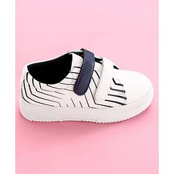Pine Kids Casual Shoes - White