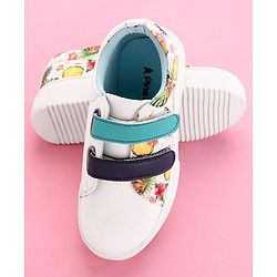 Pine Kids Casual Shoes Floral Print - White