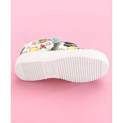 Pine Kids Casual Shoes Floral Print - White