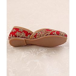 Pine Kids Ethnic Wear Mojaris - Maroon