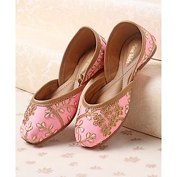 Pine Kids Ethnic Wear Mojaris - Pink