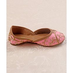 Pine Kids Ethnic Wear Mojaris - Pink
