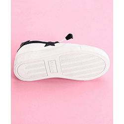 Pine Kids Casual Shoes - White