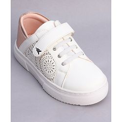 Pine Kids Casual Shoes - White