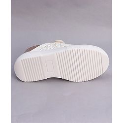 Pine Kids Casual Shoes - White