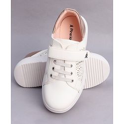Pine Kids Casual Shoes - White