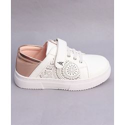 Pine Kids Casual Shoes - White