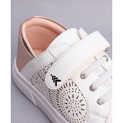Pine Kids Casual Shoes - White