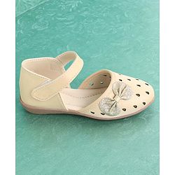 Pine Kids Party Wear Belly Shoes Bow Appliques - Golden