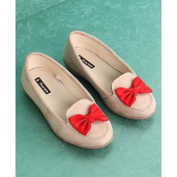 Pine Kids Bellies & Peep Toes Bow Applique - Cream
